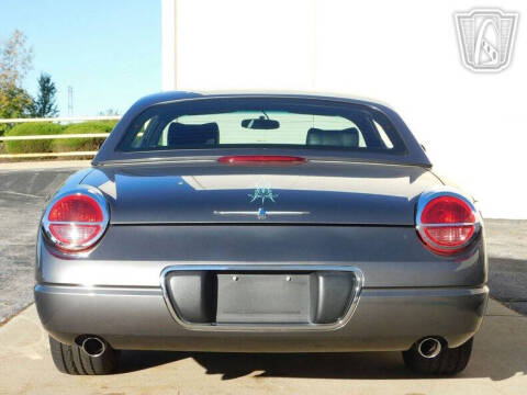 2003 Ford Thunderbird