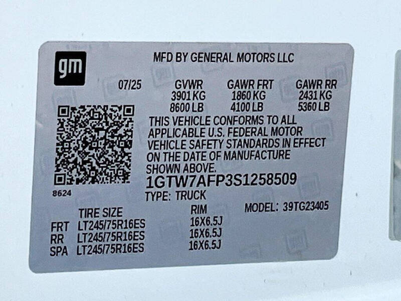 2025 GMC Savana 2500