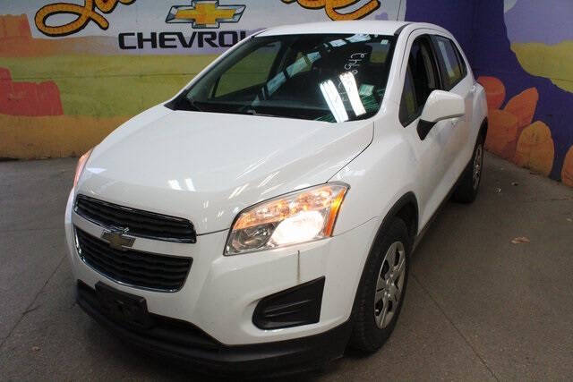 Used 2015 Chevrolet Trax LS with VIN 3GNCJKSB9FL246942 for sale in Grand Ledge, MI