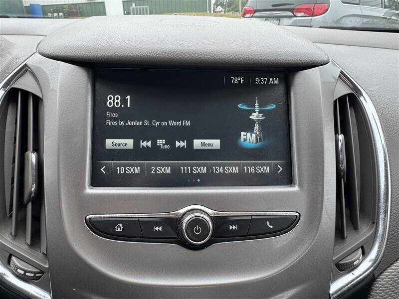 2017 Chevrolet Cruze LT Auto