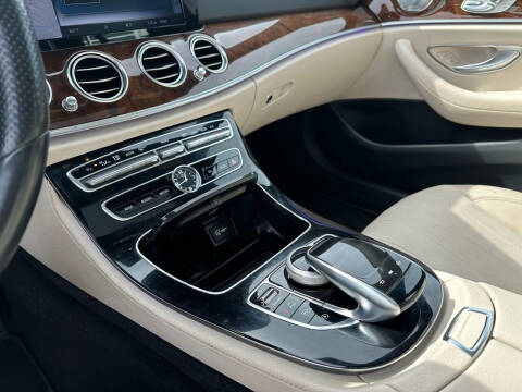 2017 Mercedes-Benz E-Class E 300 4MATIC