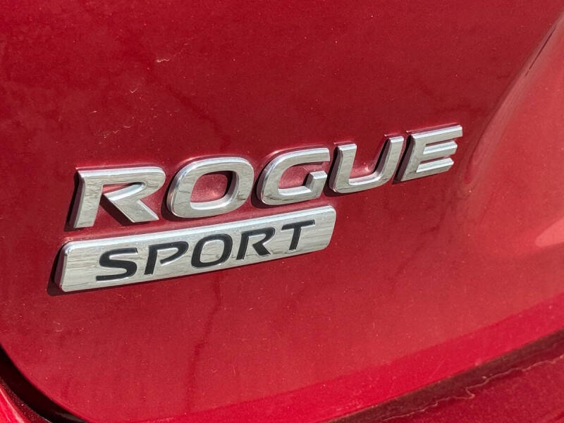 2020 Nissan Rogue Sport SL