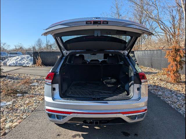 2022 Volkswagen Atlas Cross Sport V6 SEL Premium R-Line 4Motion