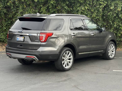 2017 Ford Explorer Limited