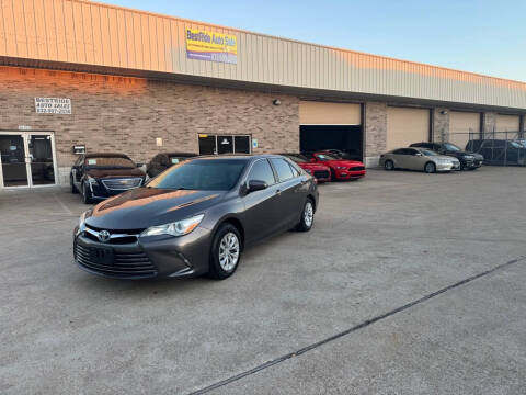 2017 Toyota Camry Hybrid