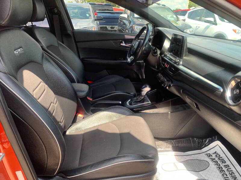 2020 Kia Forte GT Line