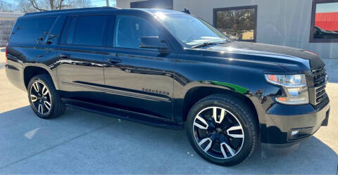 2018 Chevrolet Suburban for sale at Tigerland Motors in Sedalia MO