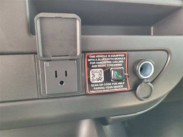 2025 Chevrolet Express 2500