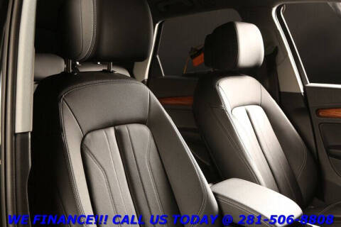 2023 Audi Q5 quattro Premium 40 TFSI