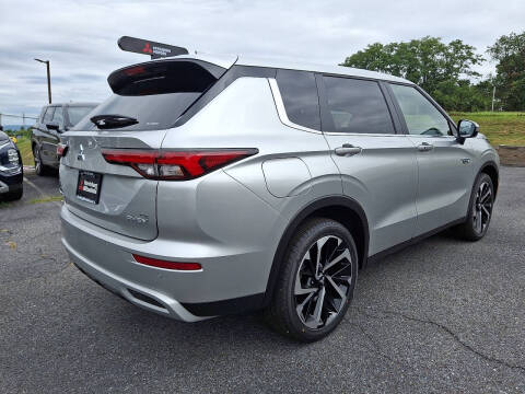 2025 Mitsubishi Outlander PHEV SE