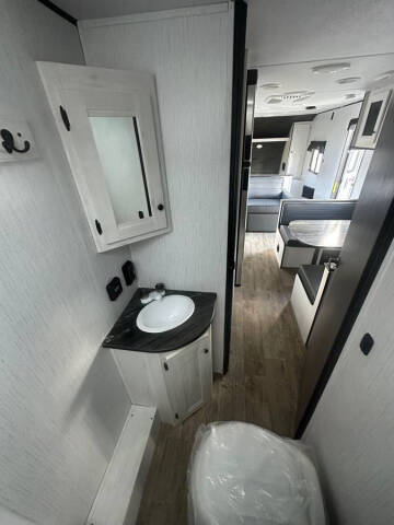 2023 Heartland Trail Runner 251BH