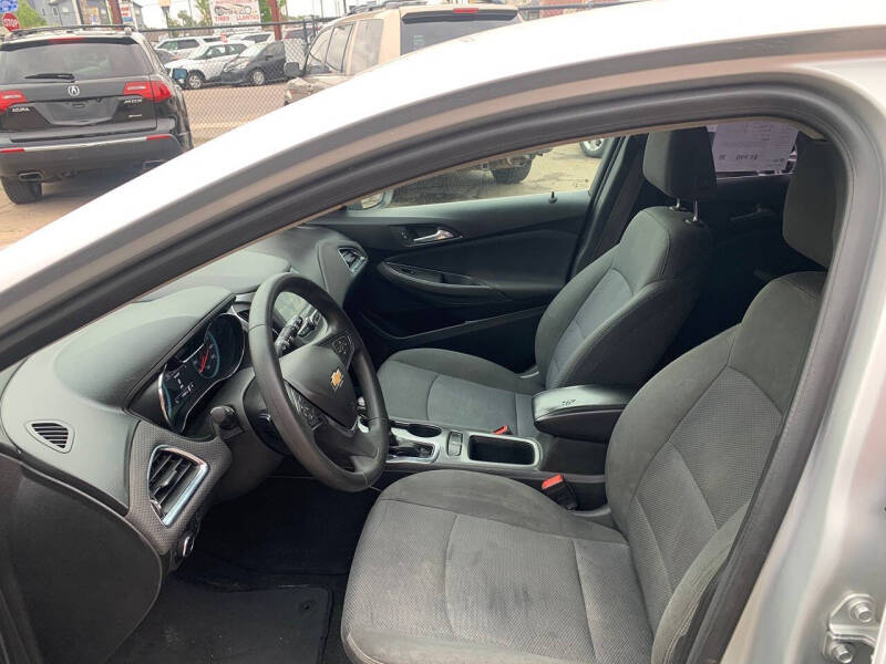 2018 Chevrolet Cruze LT Auto