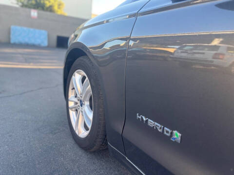 2018 Ford Fusion Hybrid SE