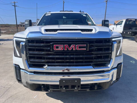 2025 GMC Sierra 2500HD Pro