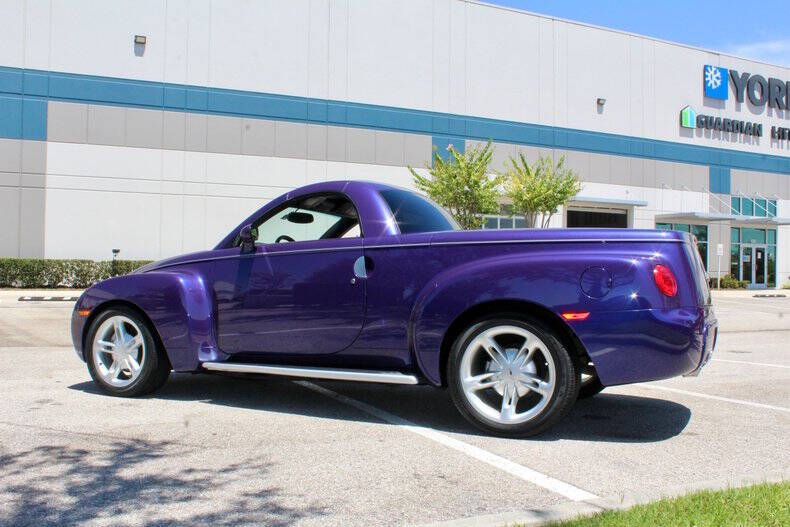 2004 Chevrolet SSR LS