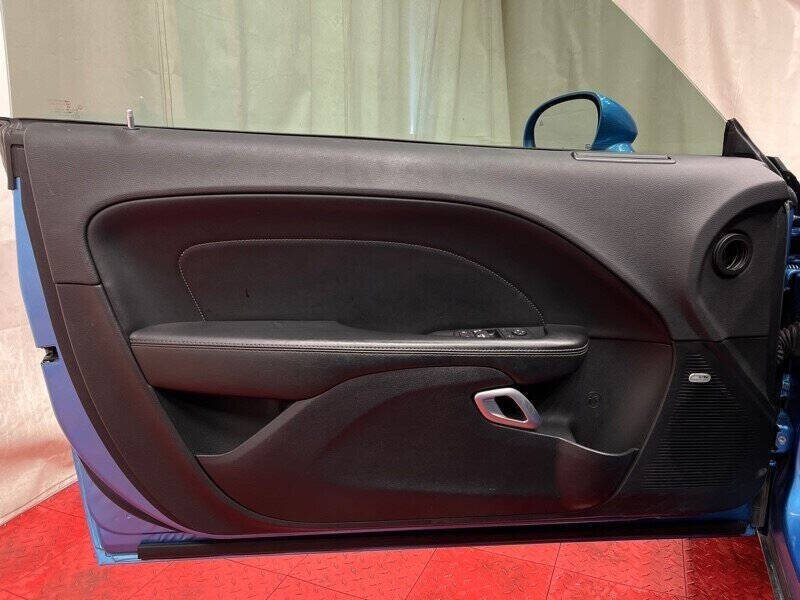 2016 Dodge Challenger R/T Plus