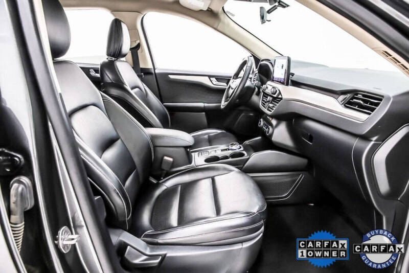 2020 Ford Escape SEL