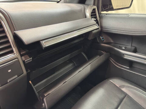 2021 Ford Expedition MAX XLT