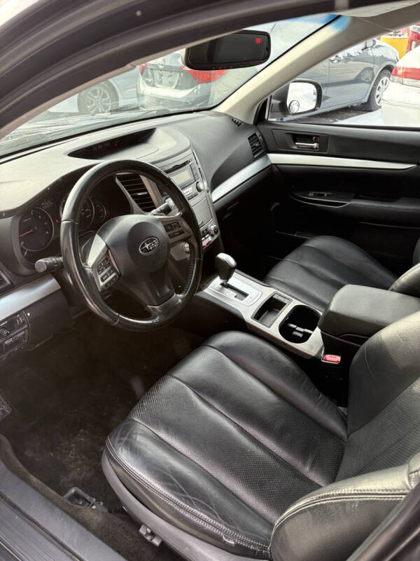 2013 Subaru Outback 2.5i Premium