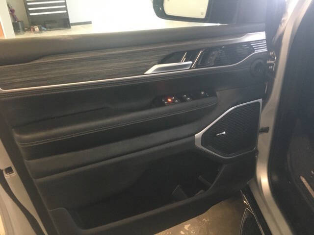 2024 Jeep Wagoneer Series III