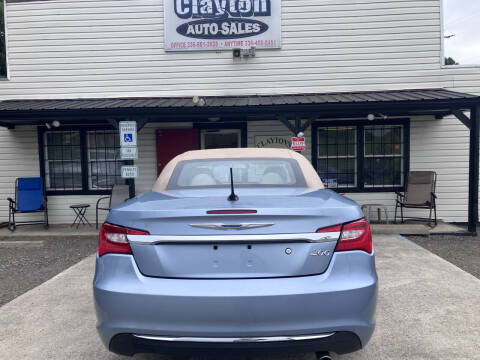 2012 Chrysler 200 Touring