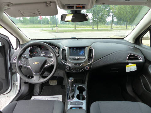 2018 Chevrolet Cruze LT Auto
