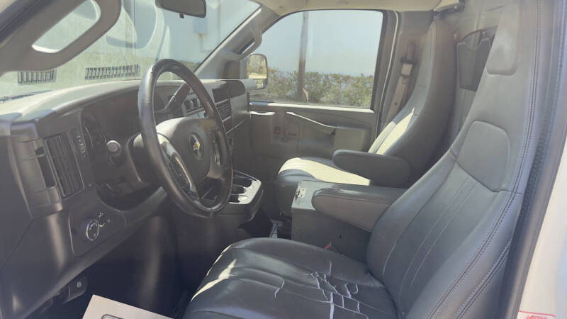 2016 Chevrolet Express 3500
