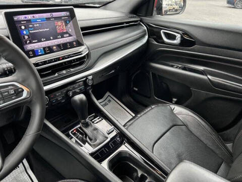 2023 Jeep Compass (Red) Edition