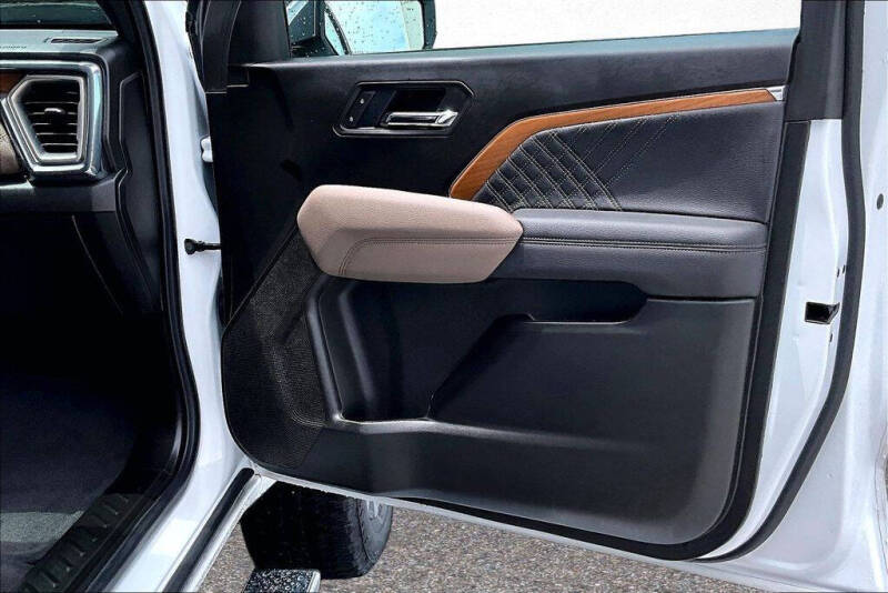 2025 GMC Canyon Denali