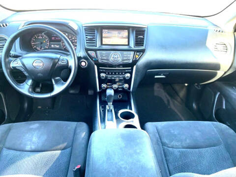 2013 Nissan Pathfinder S