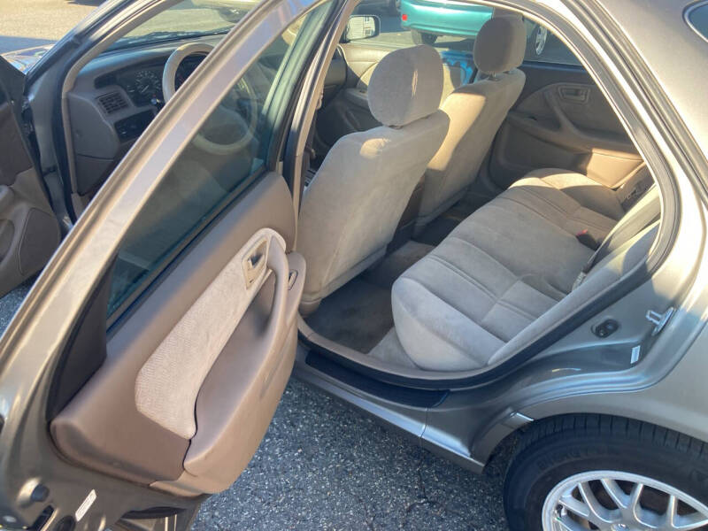 2001 Toyota Camry LE