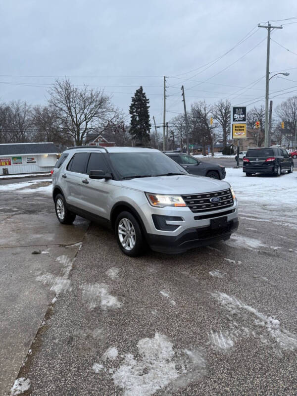 2017 Ford Explorer