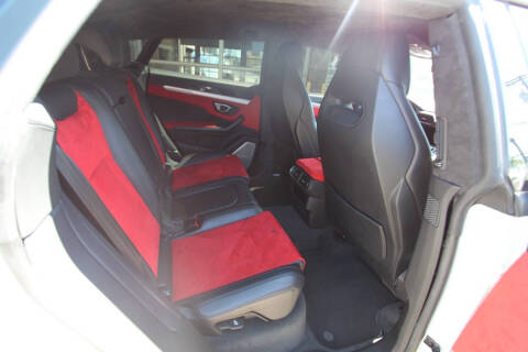 2019 Lamborghini Urus