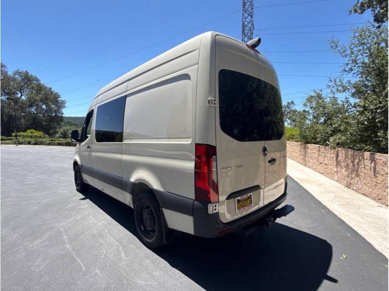 2024 Mercedes-Benz Sprinter