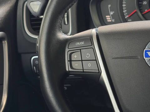 2017 Volvo S60 T5 Dynamic