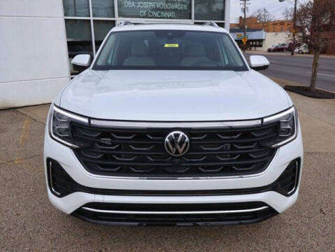 2026 Volkswagen Atlas SEL Premium R-Line 4Motion