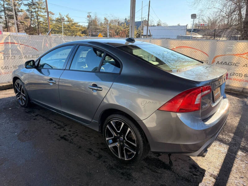 2017 Volvo S60 T5 Dynamic