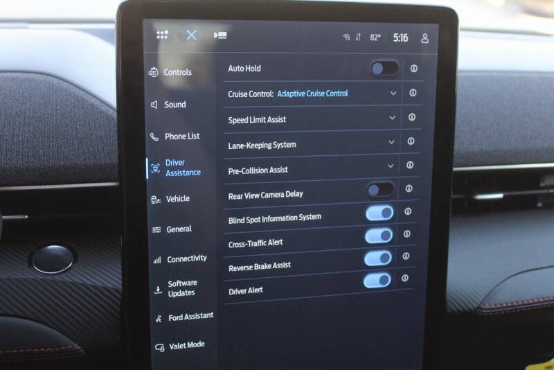 2025 Ford Mustang Mach-E Premium