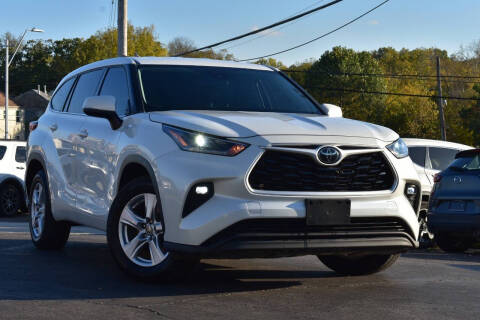 2021 Toyota Highlander LE