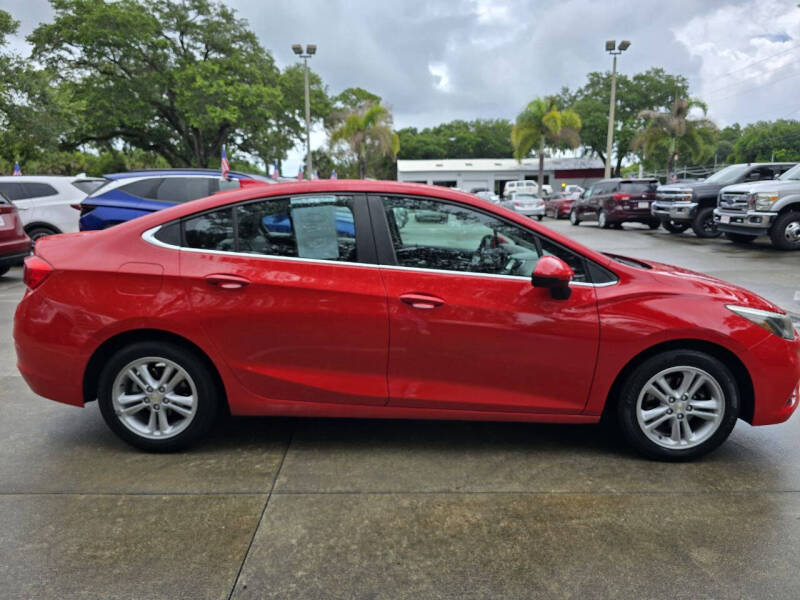 2017 Chevrolet Cruze LT Auto