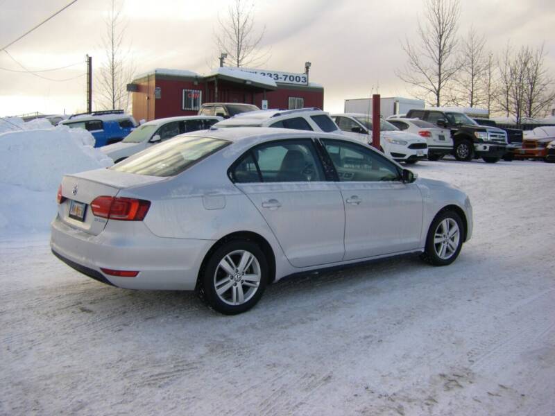 2013 Volkswagen Jetta for sale at NORTHWEST AUTO SALES LLC in Anchorage AK