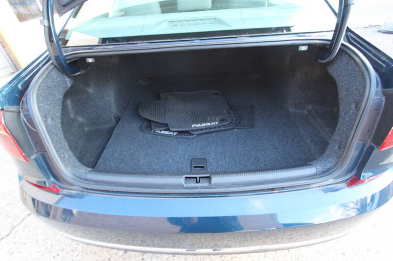 2018 Volkswagen Passat 2.0T S