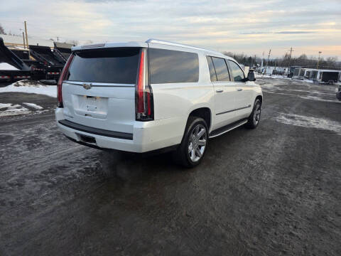 2017 Cadillac Escalade ESV Premium Luxury