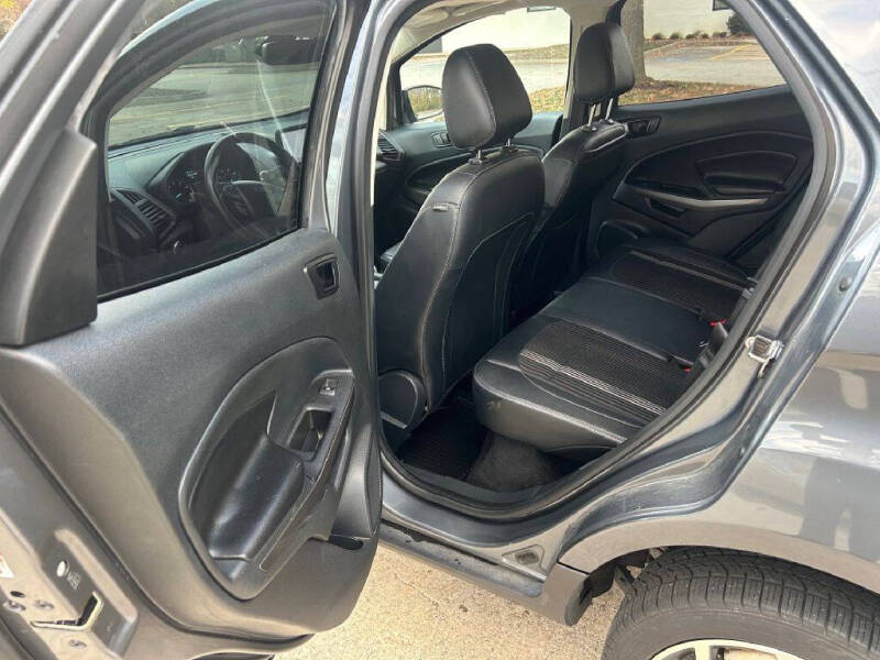 2020 Ford EcoSport SES