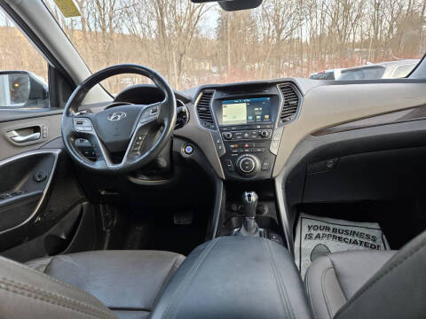 2017 Hyundai Santa Fe Sport 2.0T Ultimate