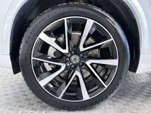 2019 Volvo XC90 T6 Inscription
