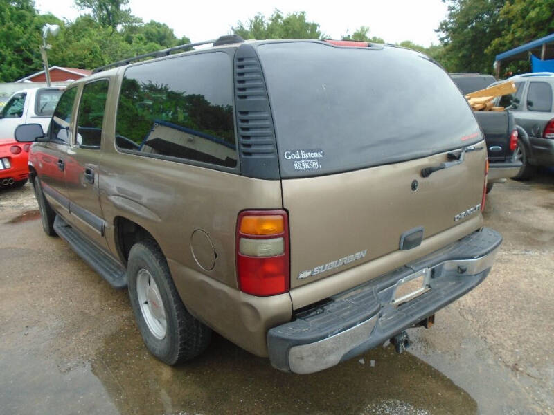 2003 Chevrolet Suburban