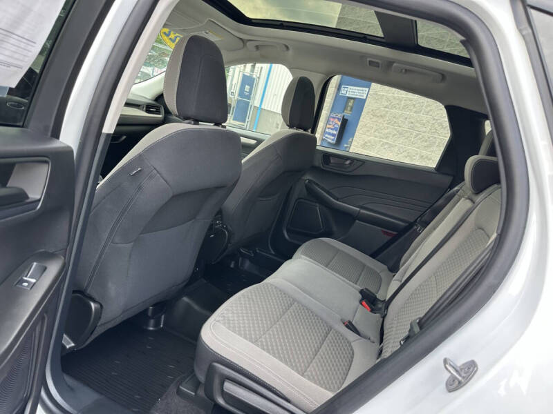2022 Ford Escape SE