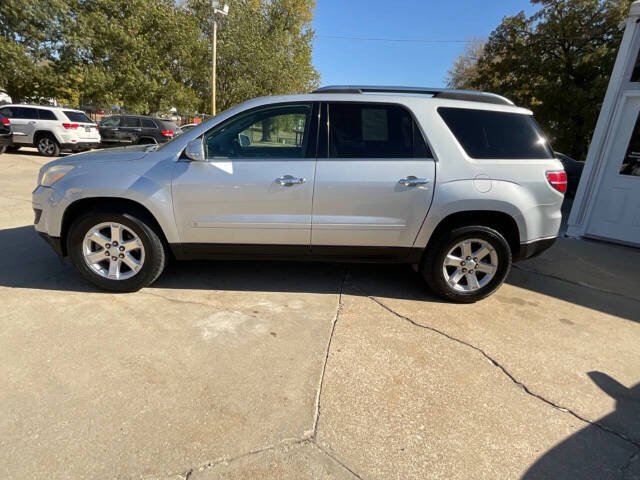 2009 Saturn Outlook for sale at Auto Connection in Waterloo, IA