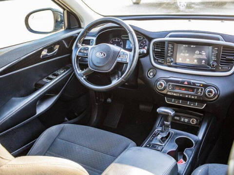 2020 Kia Sorento S V6